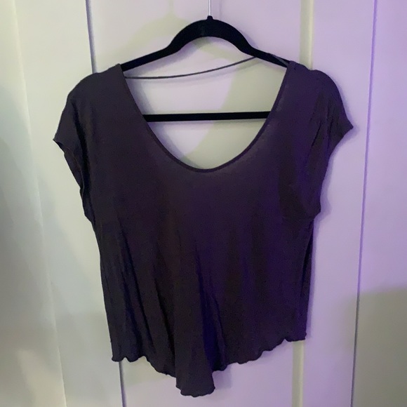 Blue short sleeve open back urban outfitters tee - Picture 3 of 3